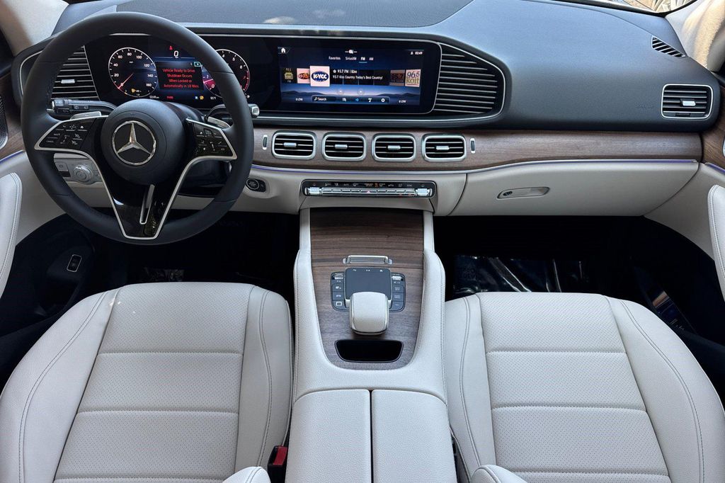 2026 Mercedes-BENZ GLE — миниатюра 15