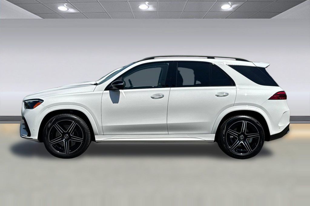 2026 Mercedes-BENZ GLE — миниатюра 2