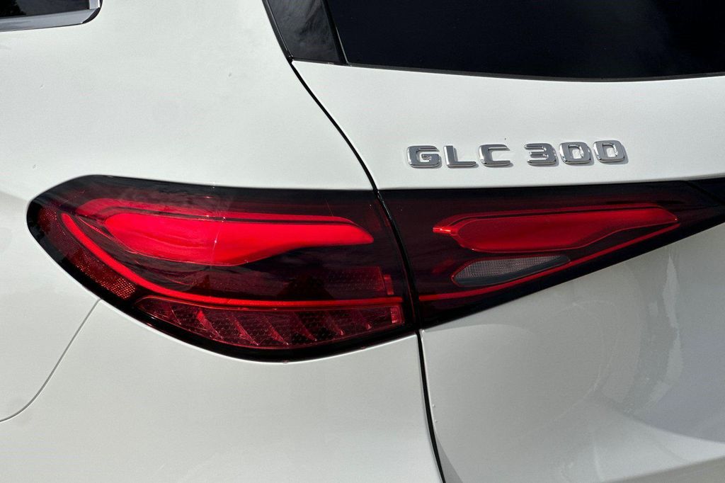 2026 Mercedes-BENZ GLC 缩略图 25