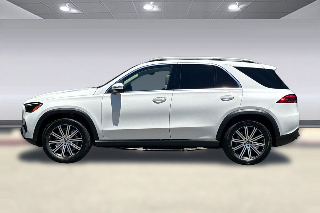 2026 Mercedes-BENZ GLE — фото 2