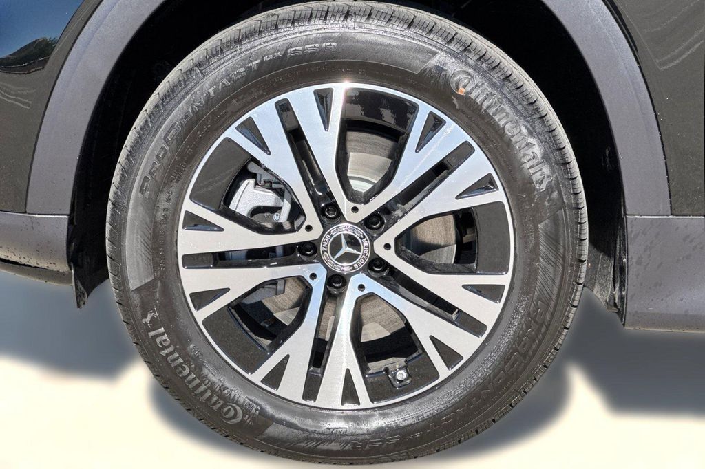 2026 Mercedes-BENZ GLB 缩略图 11