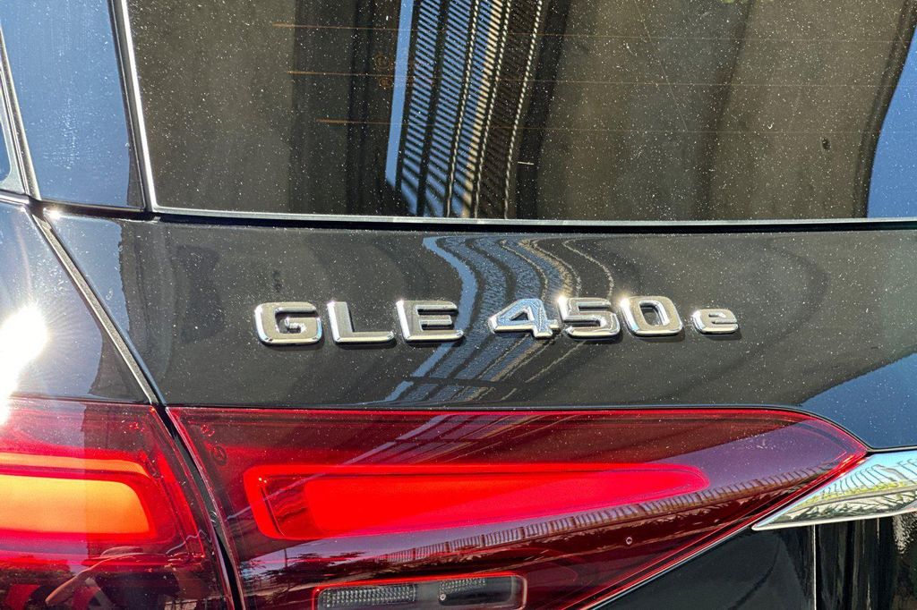 2026 Mercedes-BENZ GLE 缩略图 26