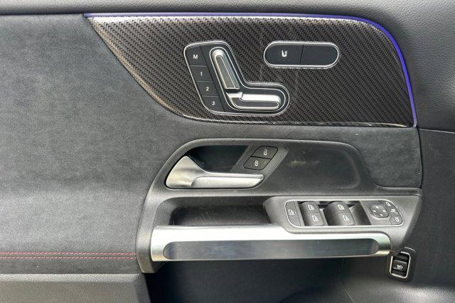 صورة مصغرة 13 لـ 2026 Mercedes-BENZ AMG GLB 35 4MATIC