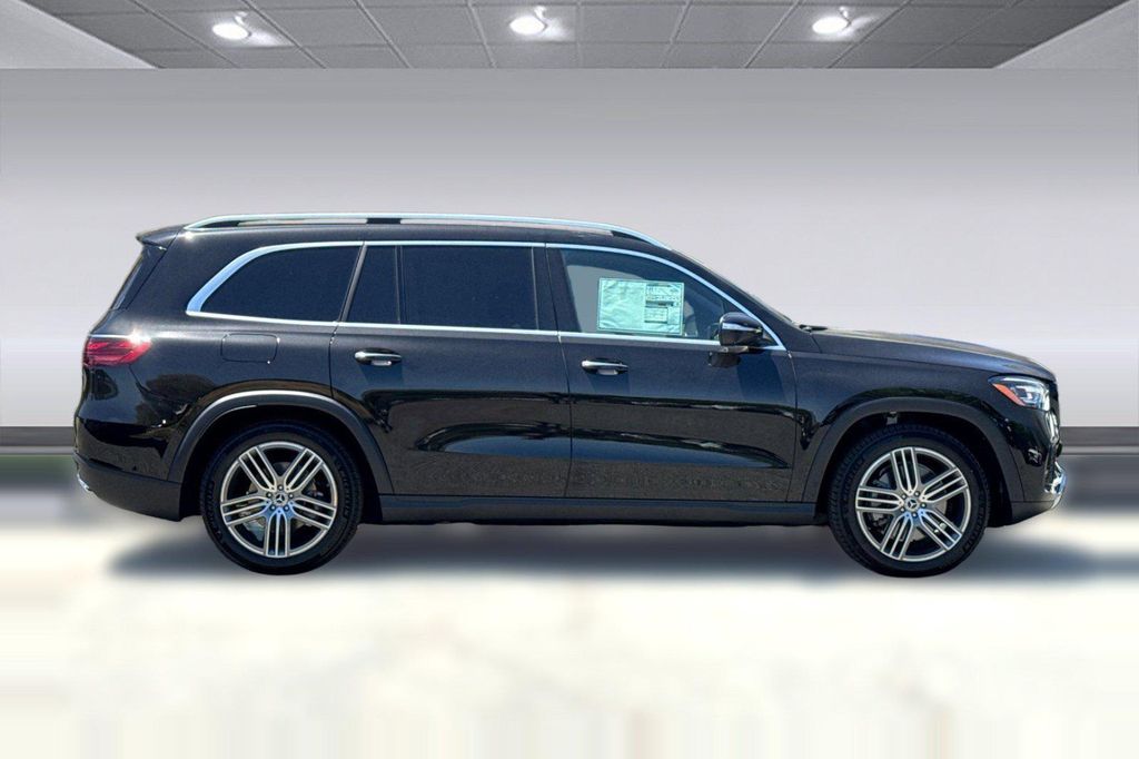 صورة 7 لـ 2026 Mercedes-BENZ GLS