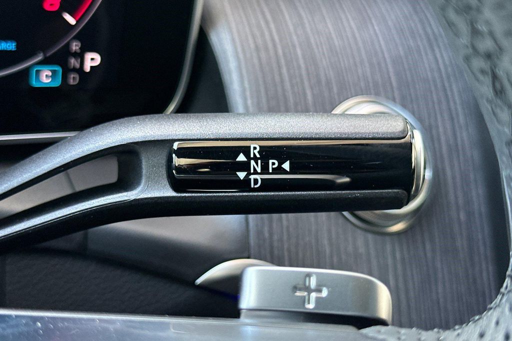 2026 Mercedes-BENZ GLC 缩略图 17