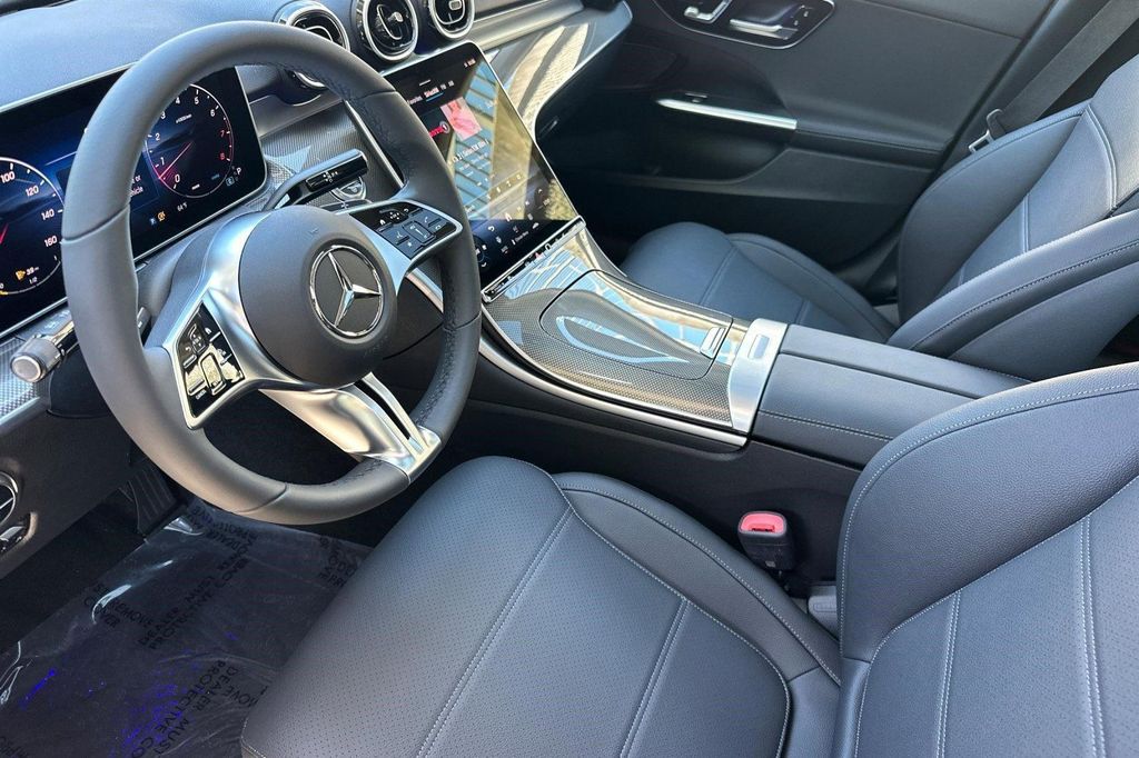 صورة 4 لـ 2026 Mercedes-BENZ C-CLASS