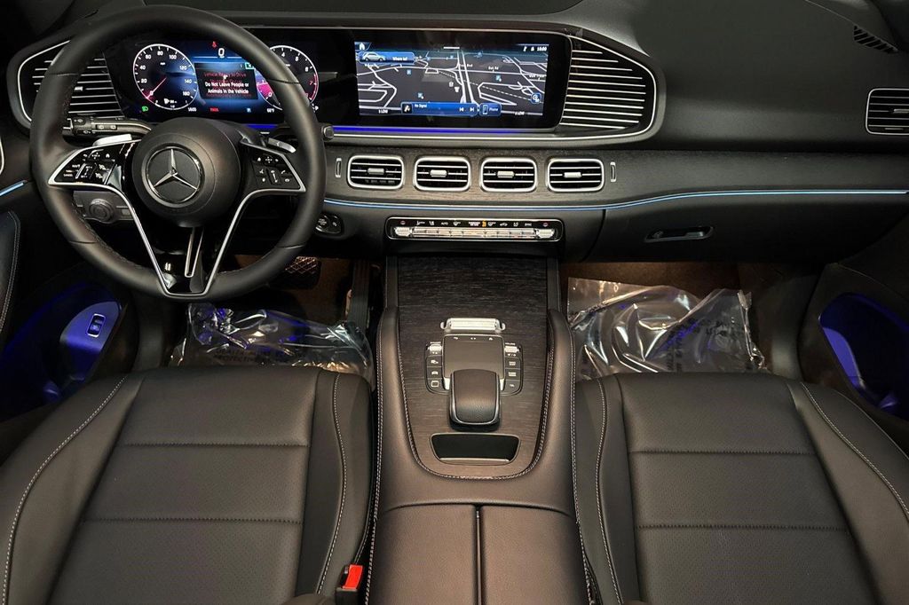 2026 Mercedes-BENZ GLE — миниатюра 13