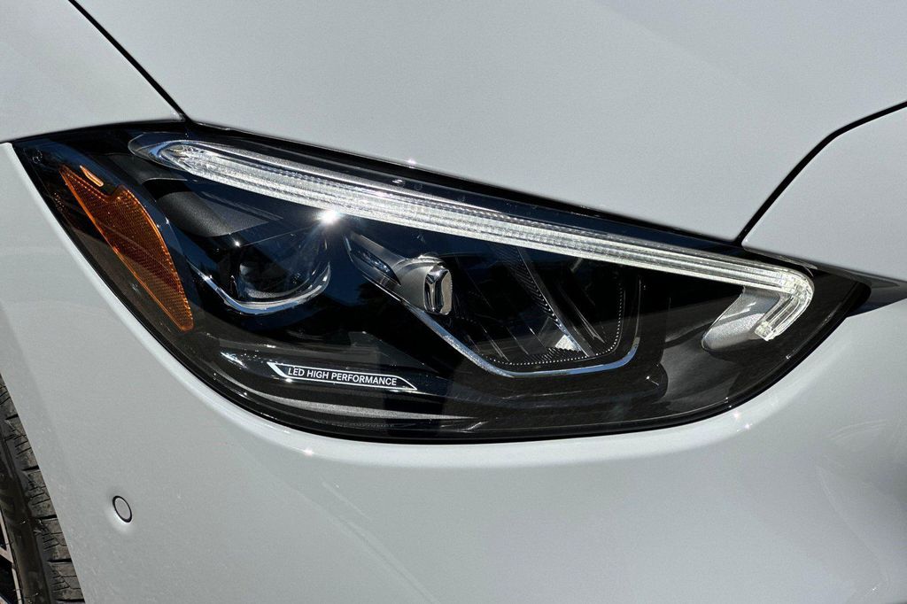صورة مصغرة 12 لـ 2026 Mercedes-BENZ C-CLASS