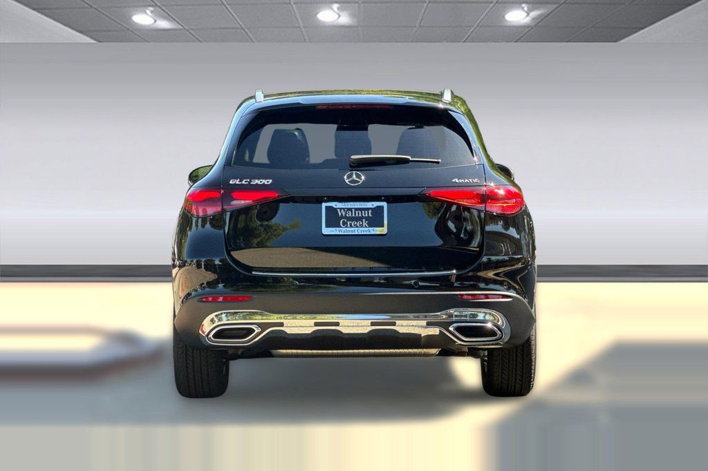2026 Mercedes-BENZ GLC 照片 9