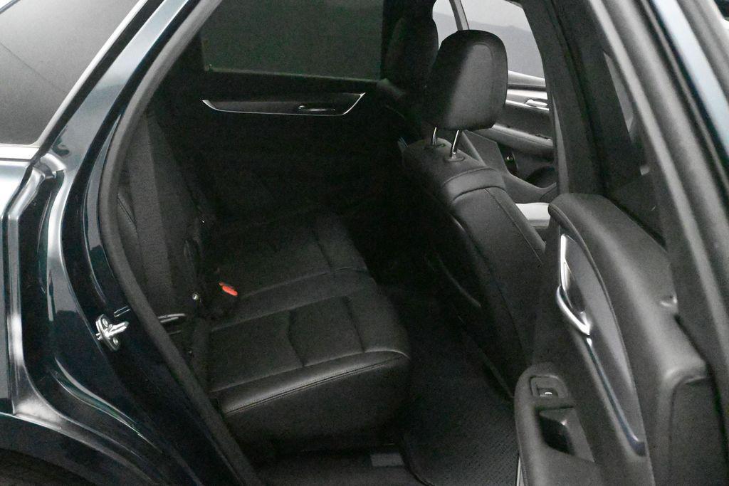صورة مصغرة 12 لـ 2026 Cadillac XT5 LUXURY