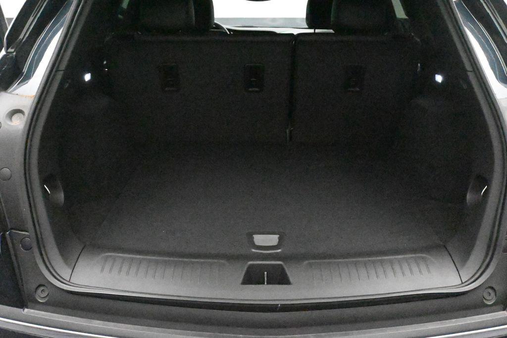 صورة مصغرة 15 لـ 2026 Cadillac XT5 LUXURY