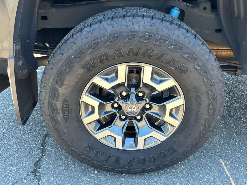 2023 Toyota TACOMA TRD OFF ROAD 缩略图 31