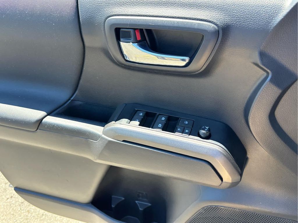 2023 Toyota TACOMA TRD OFF ROAD 缩略图 25