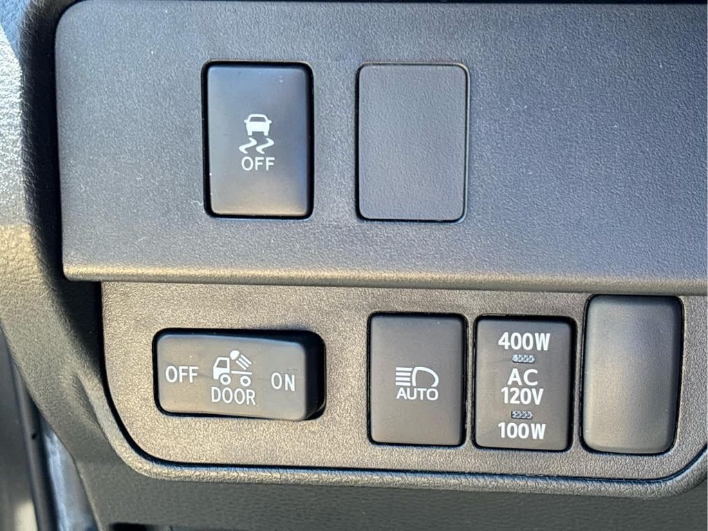 2023 Toyota TACOMA TRD OFF ROAD 缩略图 24