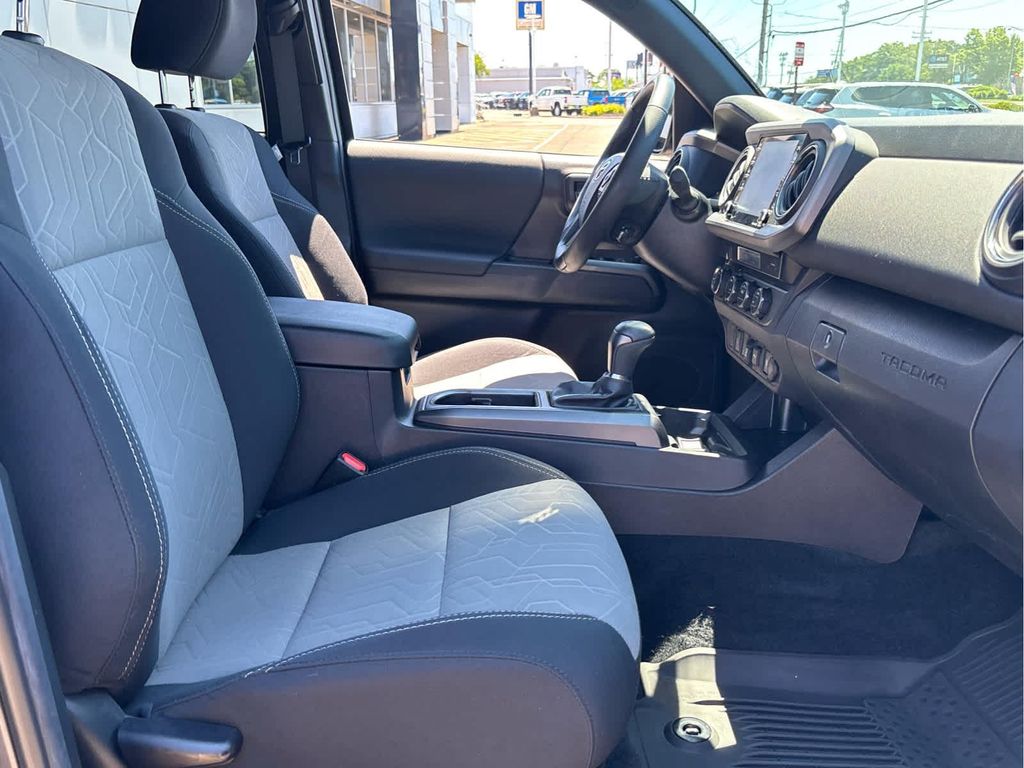 2023 Toyota TACOMA TRD OFF ROAD 缩略图 28
