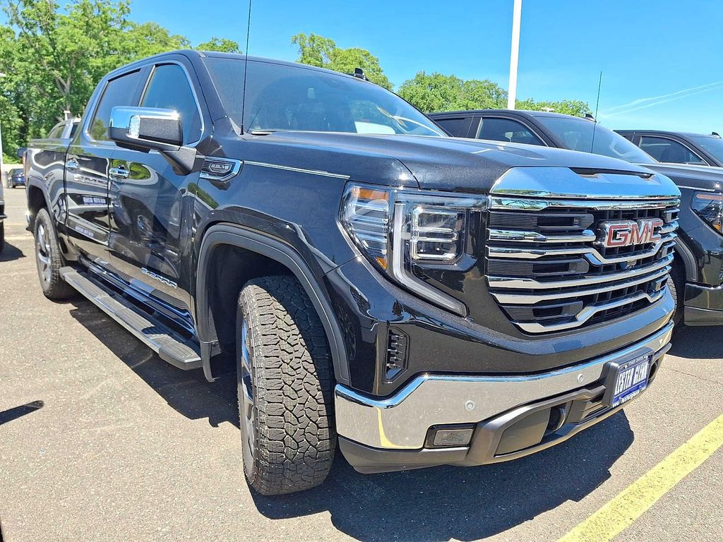 New 2026 GMC Sierra 1500 SLT