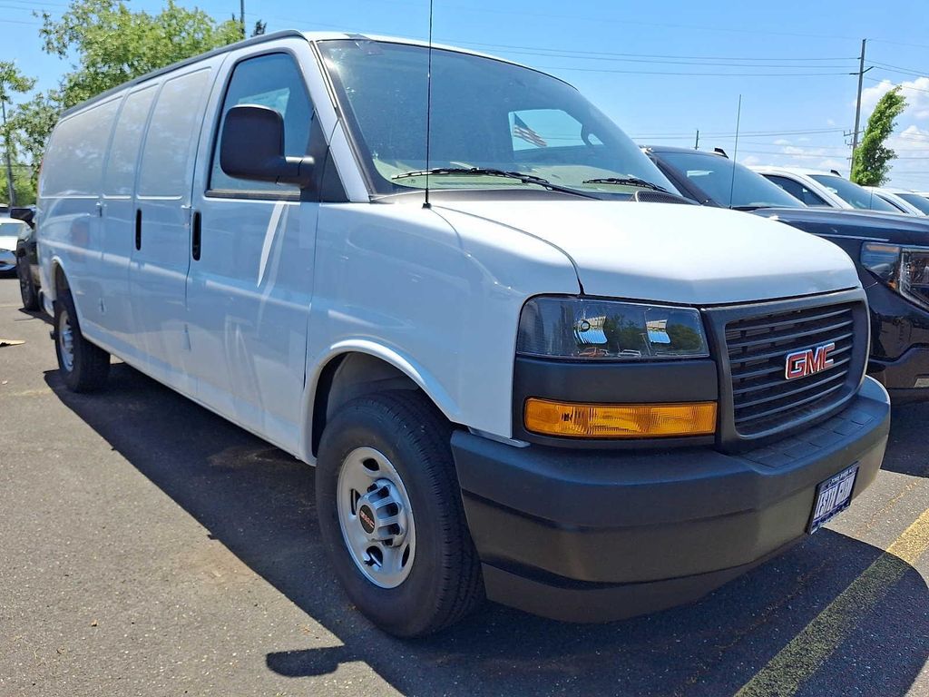 New 2026 GMC Savana 2500 Work Van