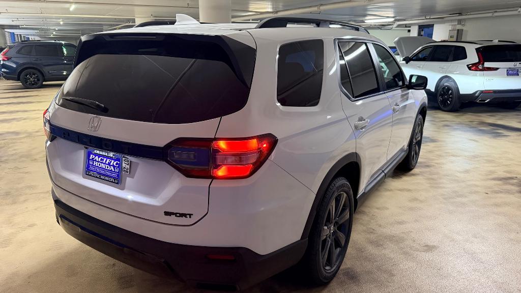صورة 5 لـ 2026 Honda PILOT SPORT