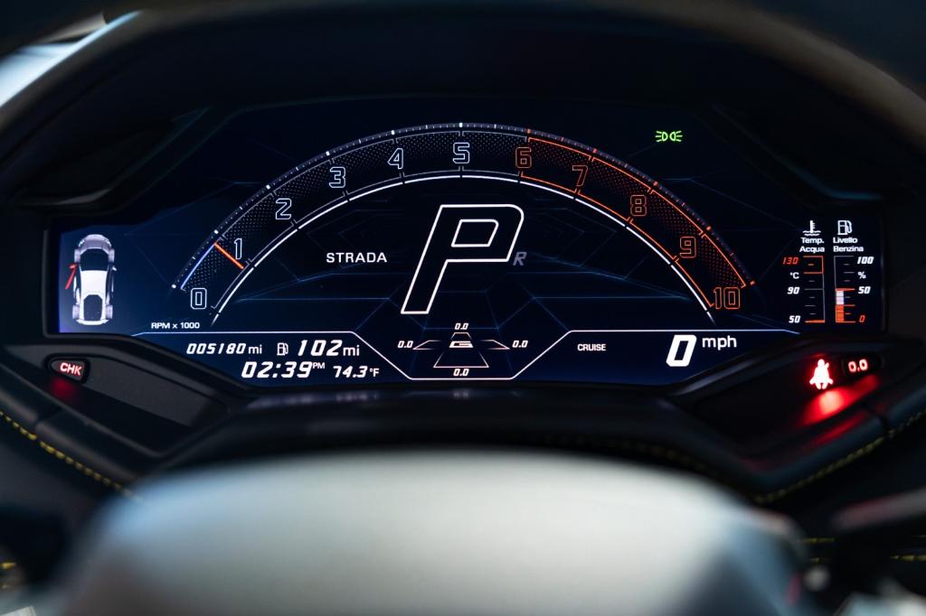 صورة 43 لـ 2023 Lamborghini HURACAN TECNICA BASE