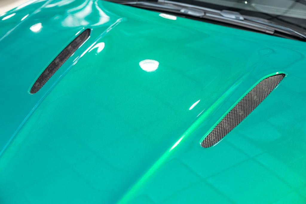 2025 Aston Martin VANTAGE BASE 缩略图 13
