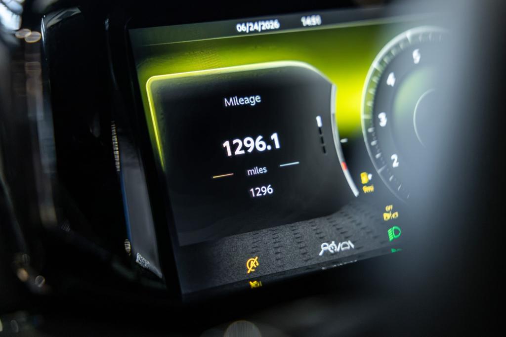 2025 Aston Martin VANTAGE BASE 缩略图 50