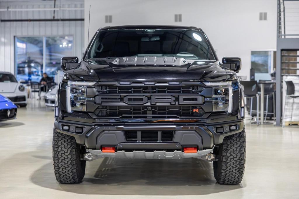 FORD F-150 RAPTOR - 10