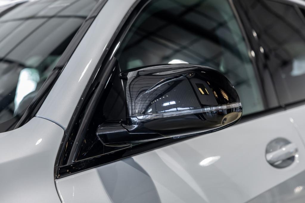 صورة مصغرة 15 لـ 2025 BMW X5 M COMPETITION
