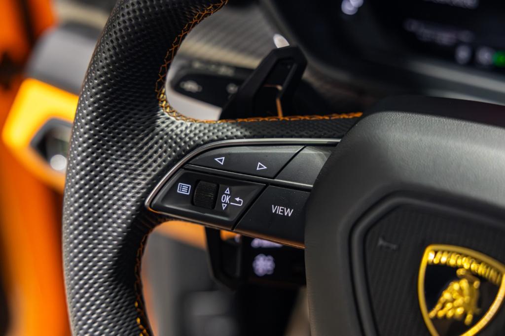 2022 Lamborghini URUS - BOREALIS-FULL STEALTH PPF-CARBON INTERIOR-2 — миниатюра 40