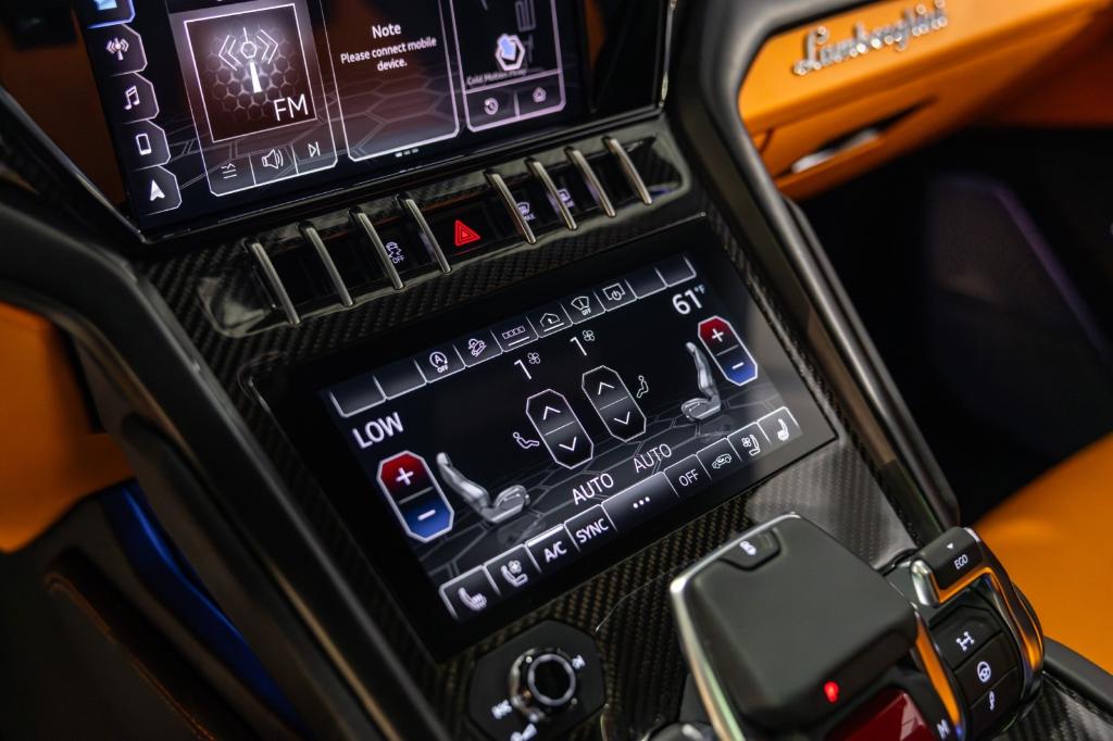 2022 Lamborghini URUS - BOREALIS-FULL STEALTH PPF-CARBON INTERIOR-2 — миниатюра 16