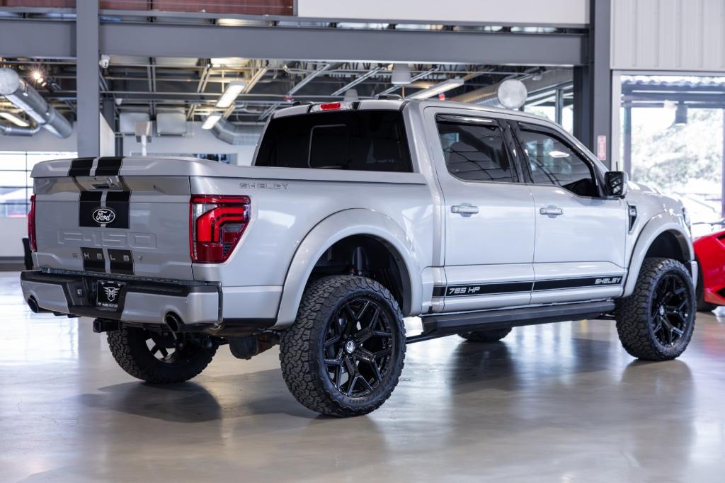 FORD F-150 LARIAT - 8