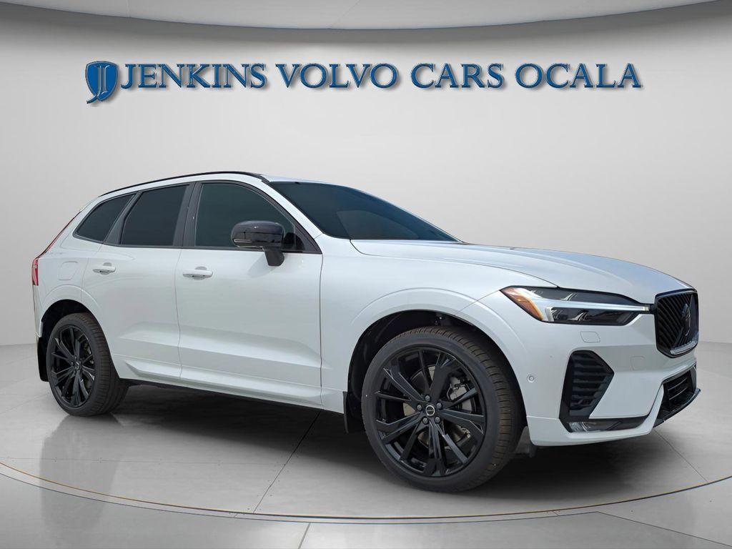New 2026 Volvo XC60 B5 Ultra Black Edition