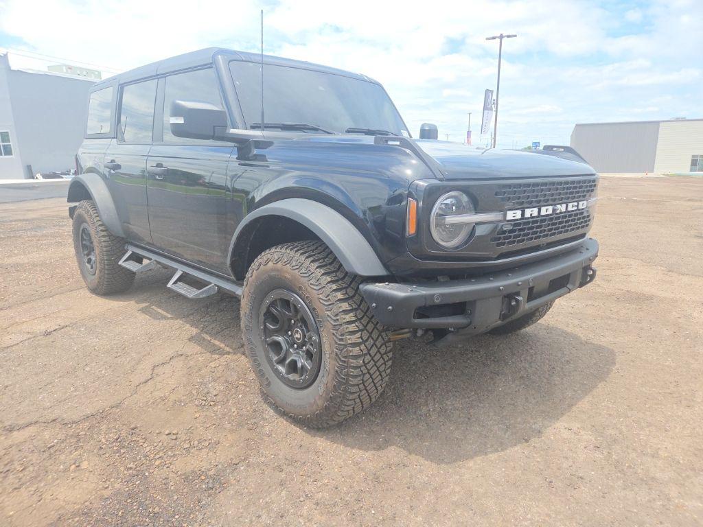 FORD BRONCO WILDTRAK - 1