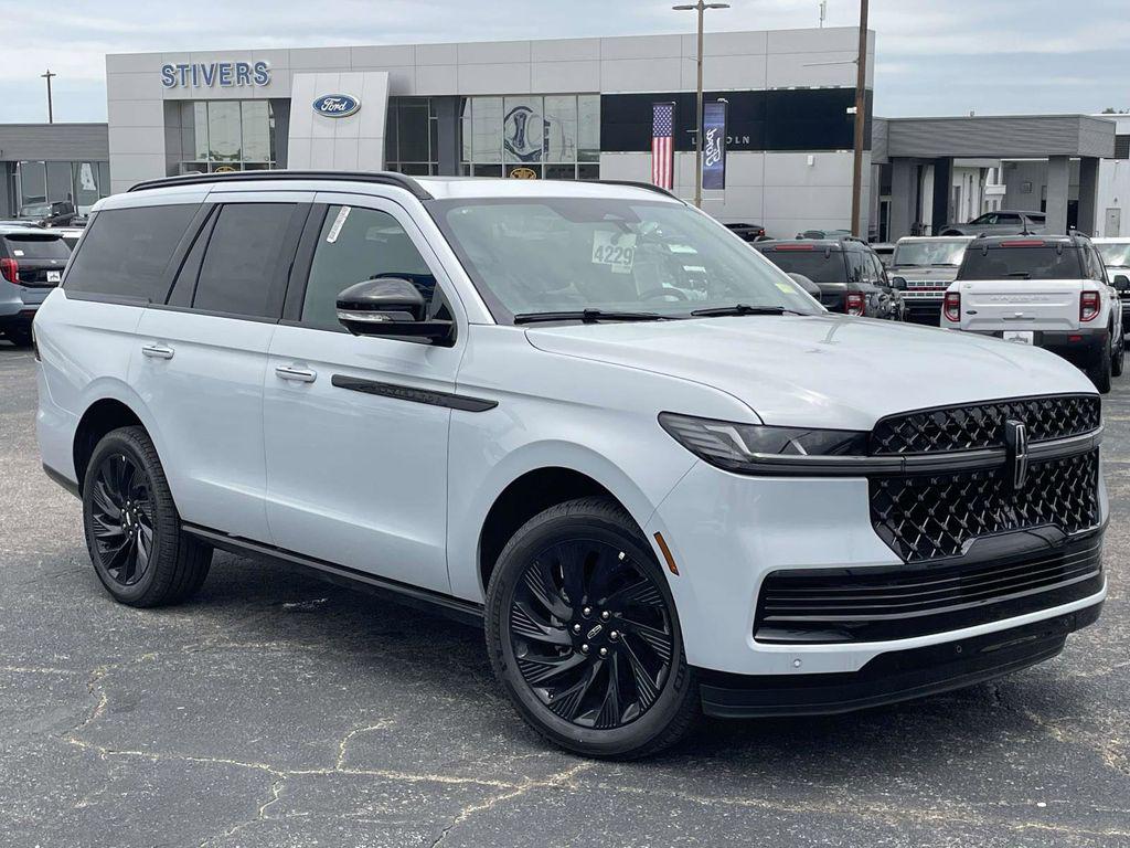 New 2026 Lincoln Navigator Reserve