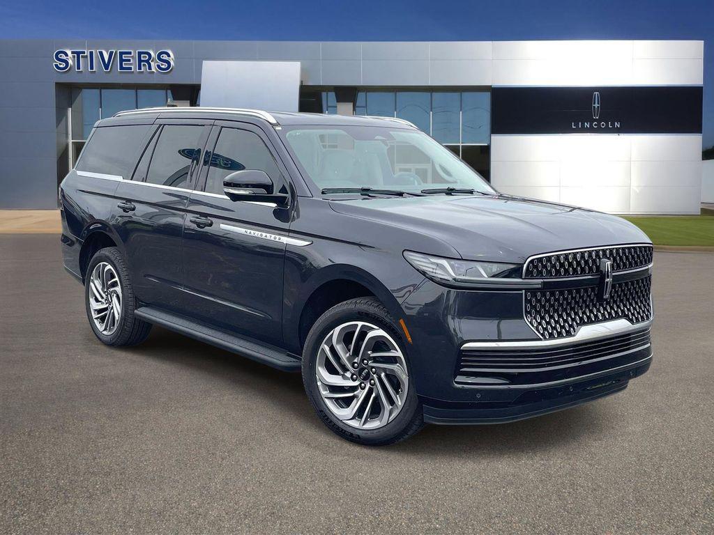 New 2026 Lincoln Navigator Premiere