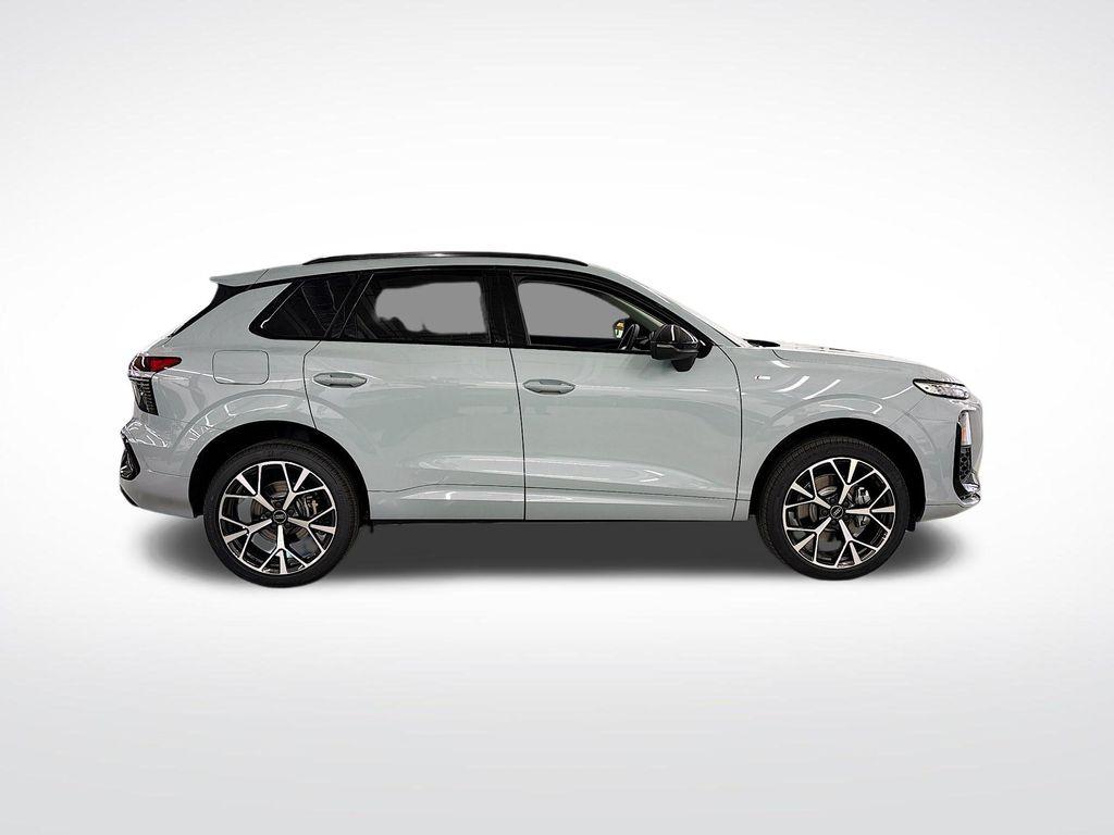 2026 AUDI Q3 S LINE 照片 6