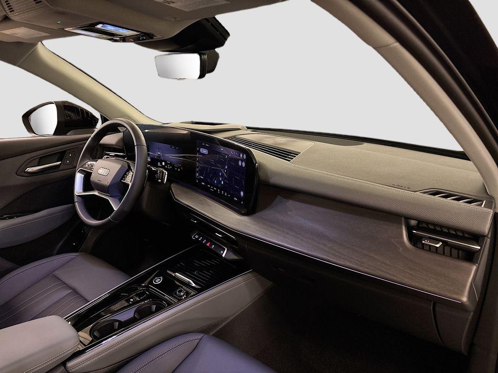 صورة مصغرة 14 لـ 2026 AUDI Q3 S LINE