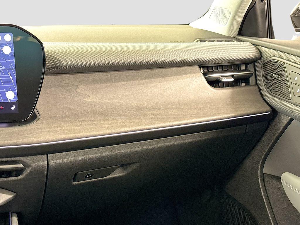 صورة مصغرة 20 لـ 2026 AUDI Q3 S LINE
