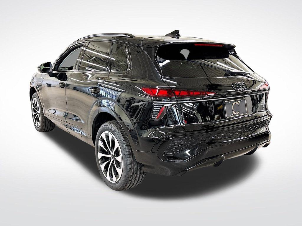 2026 AUDI Q3 S LINE 照片 3