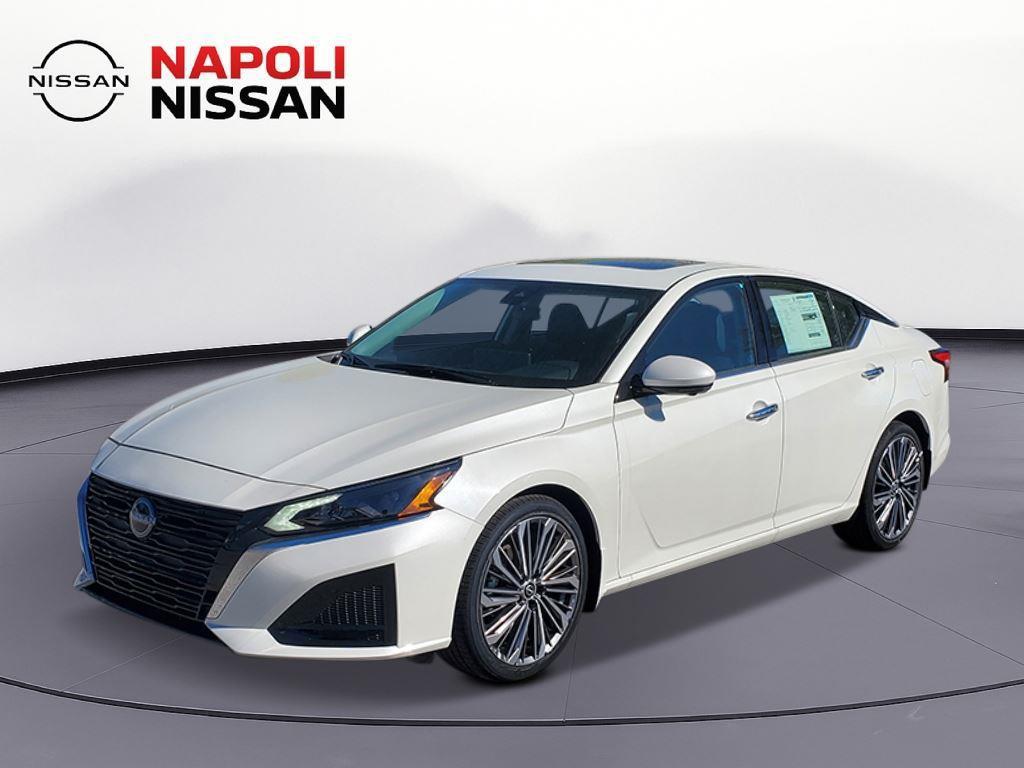 New 2025 Nissan Altima SL FWD