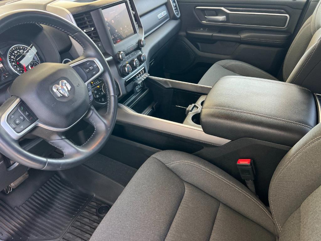 2023 RAM 1500 BIG HORN 照片 9