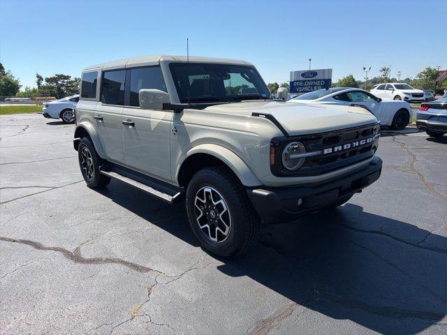 New 2026 Ford Bronco Outer Banks