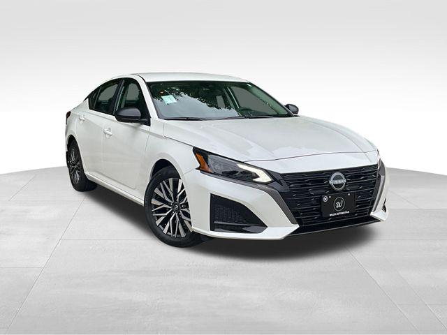 New 2026 Nissan Altima 2.5 SV