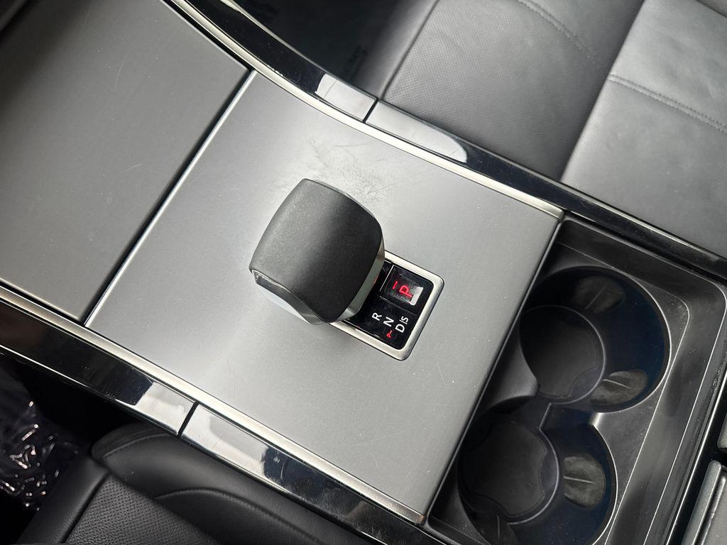 صورة مصغرة 66 لـ 2025 LAND Rover RANGE ROVER VELAR P250 SE R-DYNAMIC