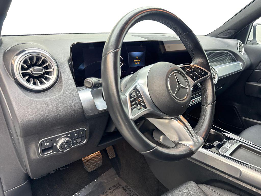 صورة مصغرة 48 لـ 2025 Mercedes-BENZ GLB