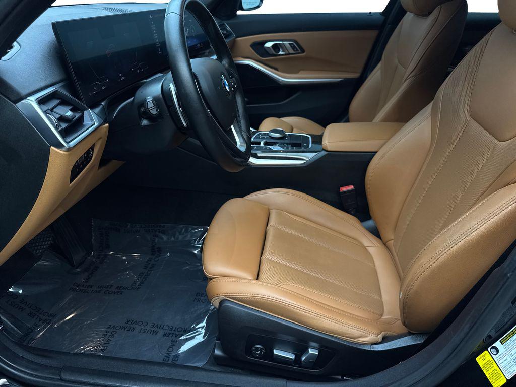 صورة مصغرة 26 لـ 2023 BMW 330 330I