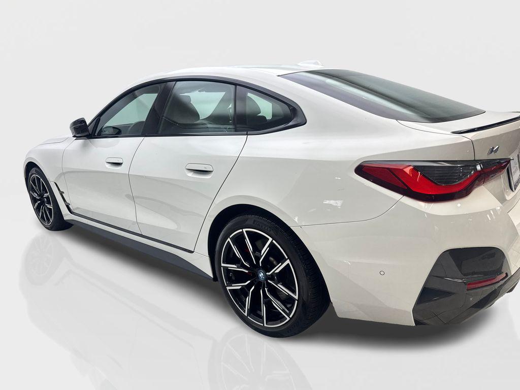 صورة مصغرة 14 لـ 2023 BMW I4 GRAN COUPE EDRIVE40