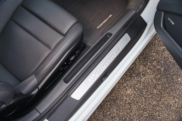صورة مصغرة 59 لـ 2021 Porsche 911 CARRERA S