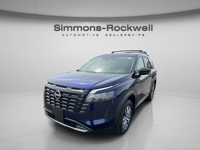 New 2026 Nissan Pathfinder SL