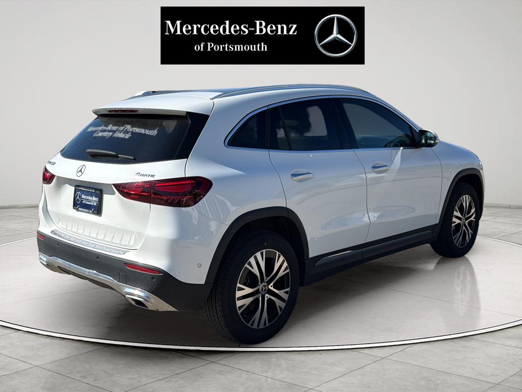 MERCEDES-BENZ GLA - 5