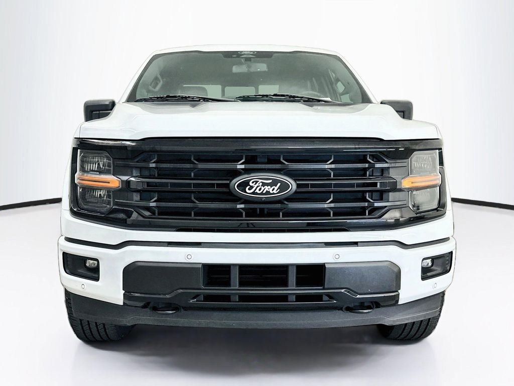 صورة 2 لـ 2024 FORD F-150 XLT